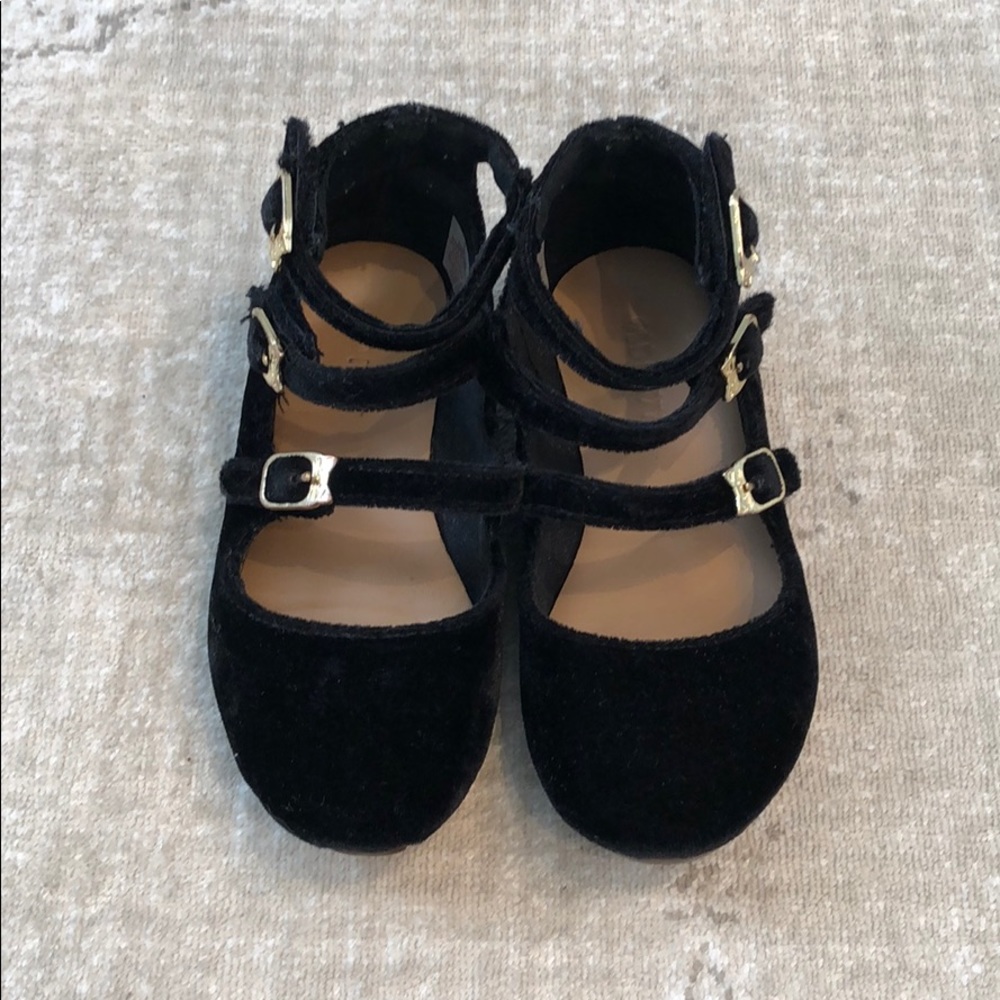 😻 OLD NAVY Ankle Strap Dress Shoes